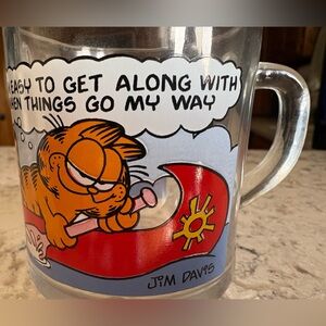 Garfield Collectible (McDonalds) Glass Mug with Comic Design.